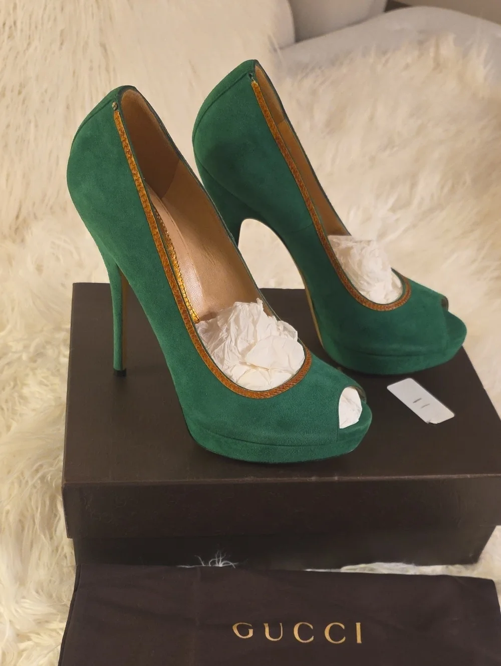 Gucci Garden Green/Tabac Kid Scamosciato/Napa Silk Suede Peep-Toe Stiletto Heels